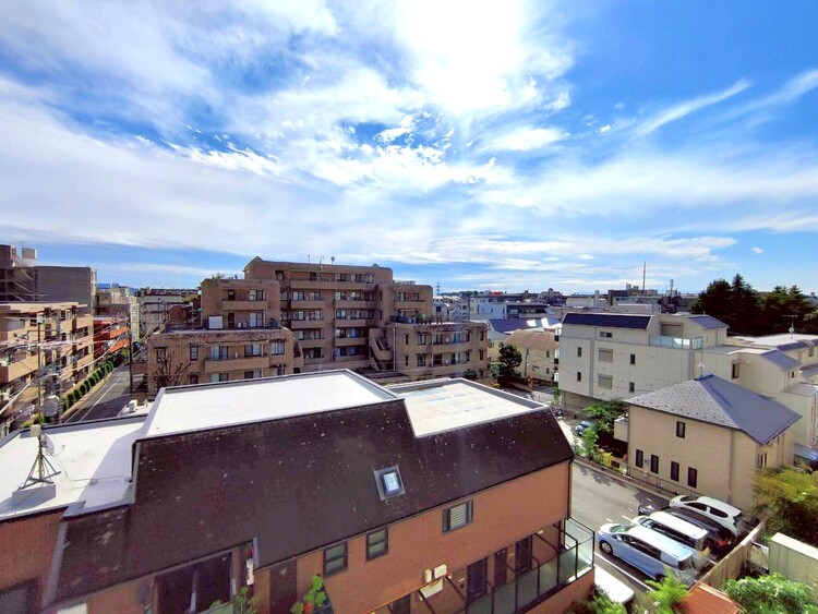 その他 陽当たり・通風・開放感に恵まれた環境です。