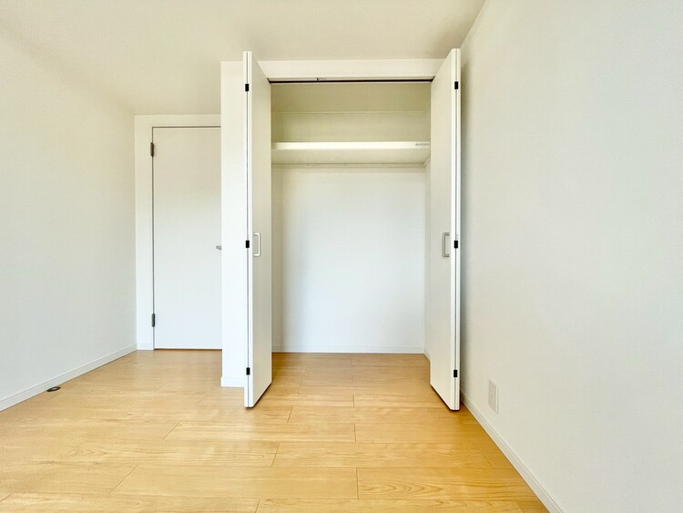その他 収納スペースが付いていて、お部屋を広く使っていただけます。