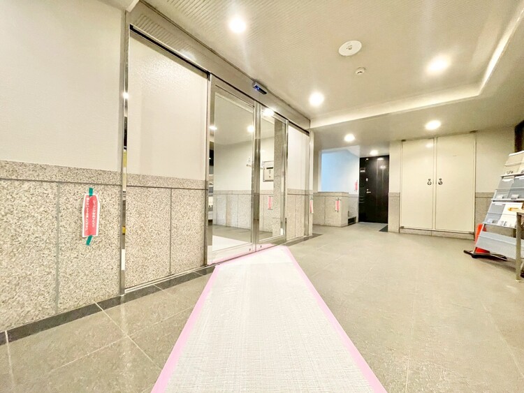 その他 館内は静寂な中が保たれており、管理が行き届いている印象を受けました。