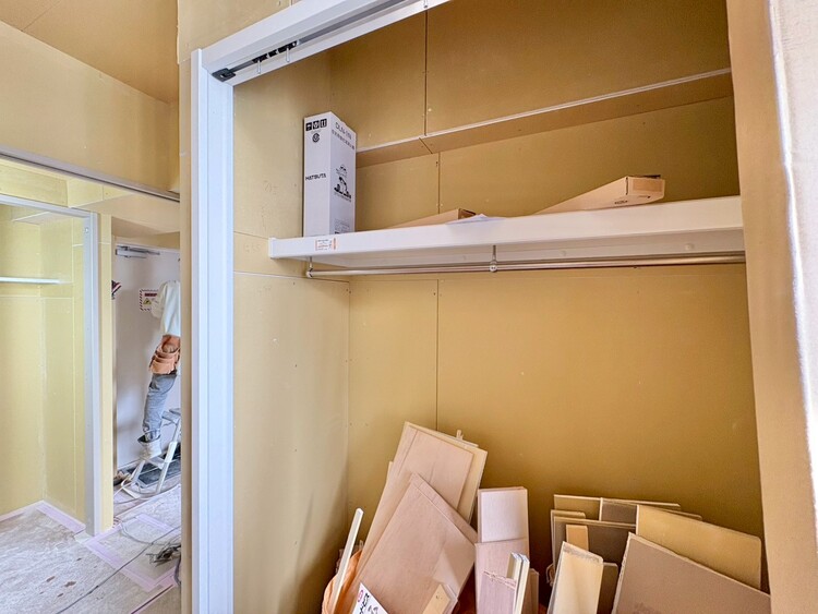 その他 収納スペースが付いていて、お部屋を広く使っていただけます。