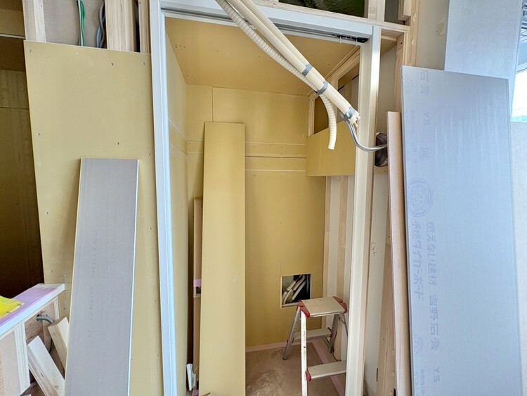 その他 家電やスーツケース、ストック品など何でも片付く嬉しい空間です。