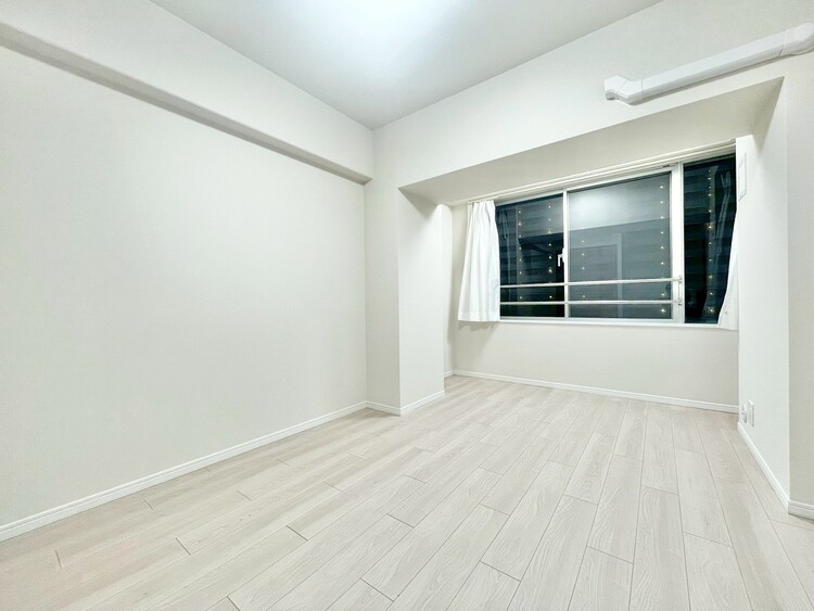 その他 清かで艶やかな時間をもたらしてくれる室内です。