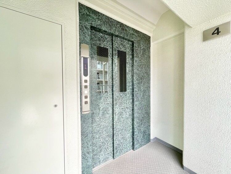 その他 エレベーター完備のため荷物が多くなっても安心。