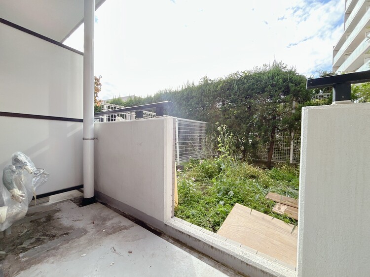 その他 朝の澄んだ空気や、夕方に吹く清々しい風を感じられるバルコニー。