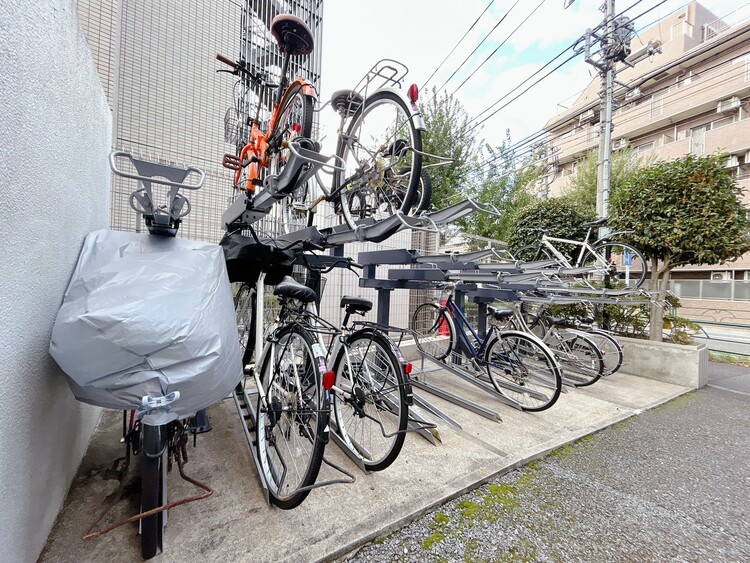 その他 駐輪場も綺麗に整頓されています。※空き状況は都度ご確認下さい。
