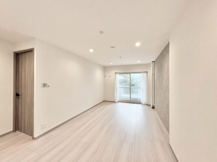 居間 充実した生活は伸びやかな居室空間から始まります。