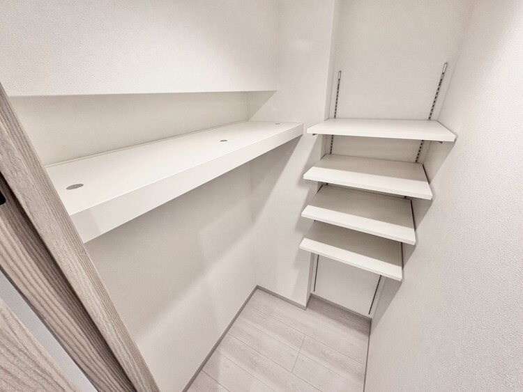 収納 収納スペースが付いていて、お部屋を広く使っていただけます。