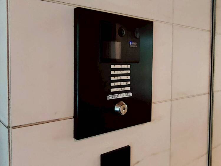 その他 誰が来てもわかる様にモニター付きインターホンを設置。