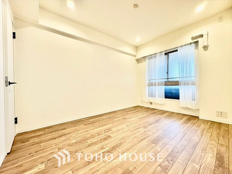 内装 【PRIVATE ROOM】◆属毛離裏◆子は父を手本とし、母に愛育されて成長する。家族の深い繋がり。