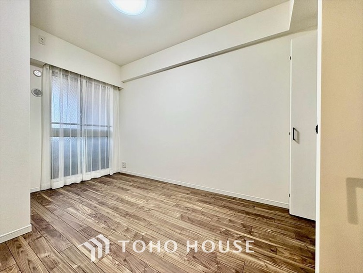 内装 【PRIVATE ROOM】◆プライベートな時間◆最高な暮らしにはこの空間が必要。家族のふれあいも大切にしつつ、自分の空間も大切にしたい。