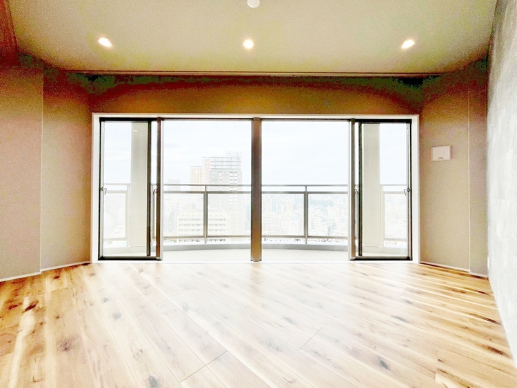 居間 豊かな居住性と、安心感を満たすクオリティが見事に調和した住空間。