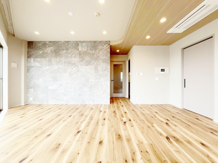 居間 過ごす時間が、たくさんの思い出として紡がれていく場所。