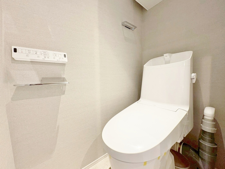 トイレ 暮らしの中のさりげないひとときの快適さにも、こだわりを、持って設備を配しております。
