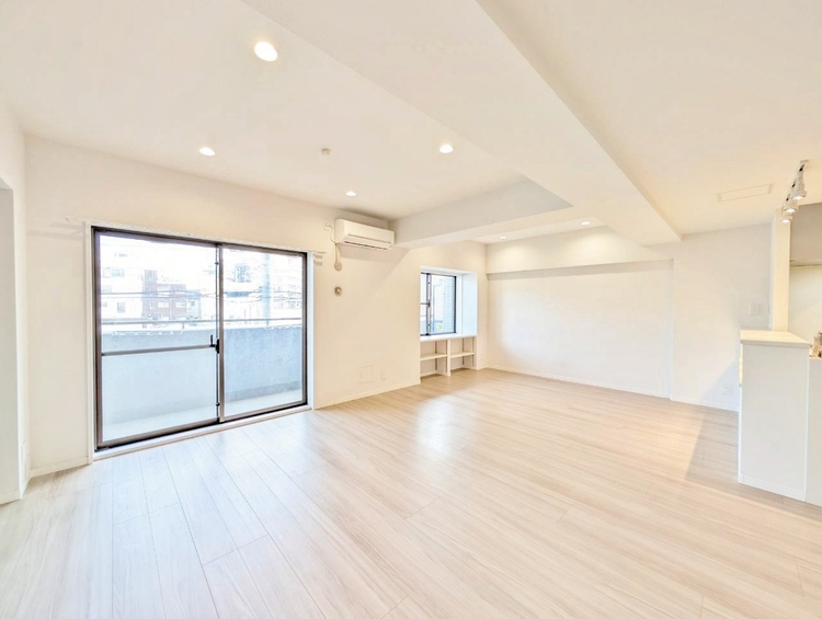 居間 ひとつひとつの空間に宿した機能性、そして美意識。