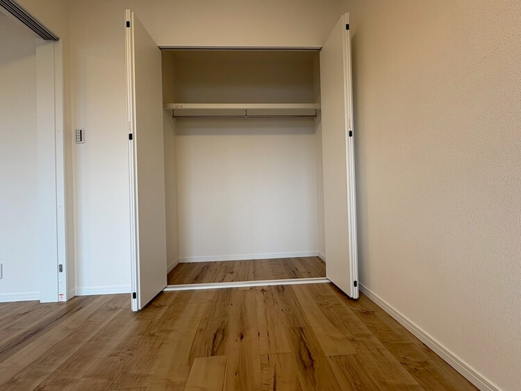 その他 家電やスーツケース、ストック品など何でも片付く嬉しい空間です。