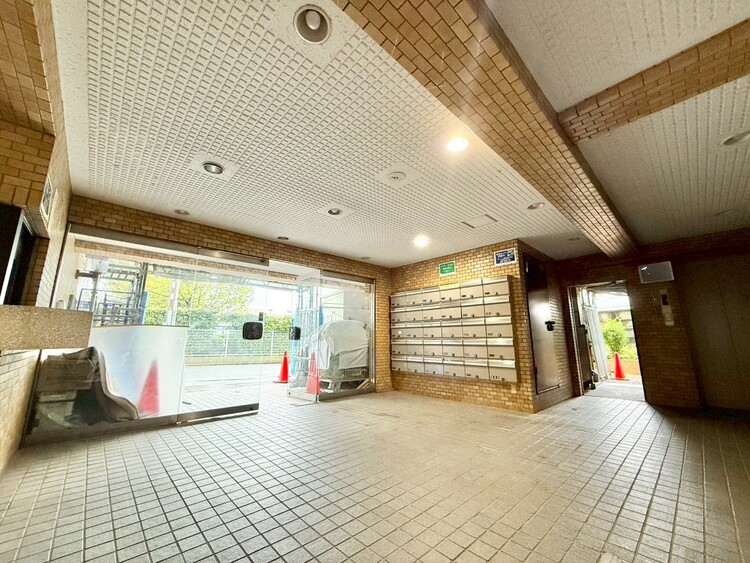 その他 館内は静寂な中が保たれており、管理が行き届いている印象を受けました。