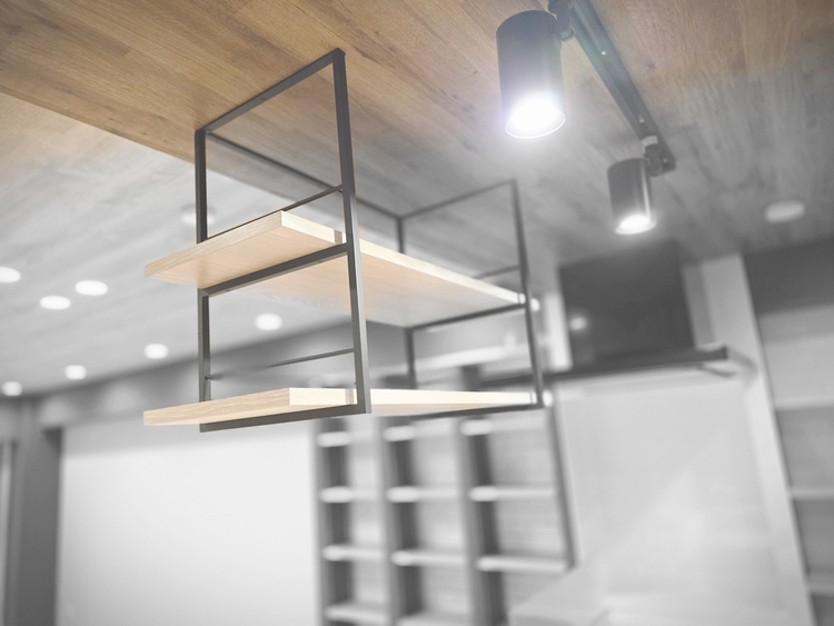 キッチン あなたの創造性を刺激する舞台。最新の機能と美しいデザインが融合し、料理の時間を至福の瞬間に変えます。