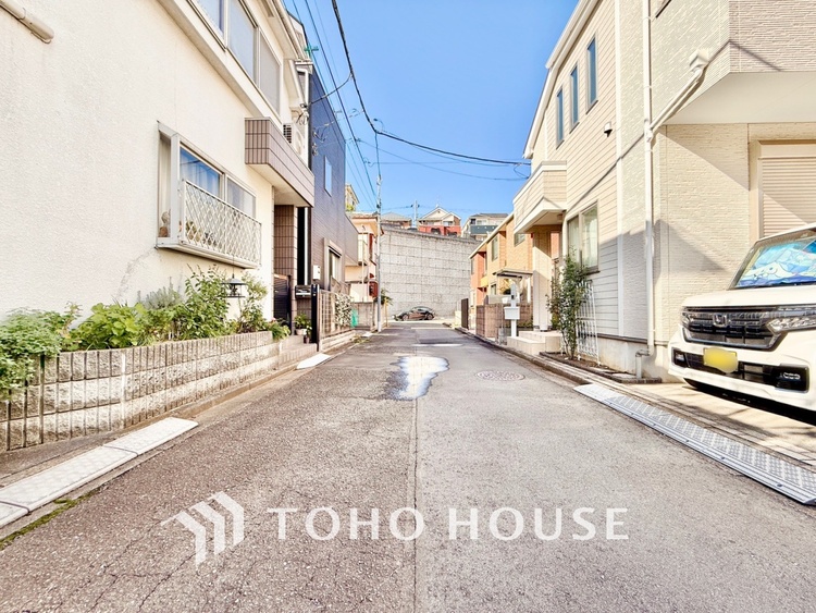 外観 ◆車の通りが少なく子供たちが名一杯遊べる分譲地をご覧になられた事がありますか？開発道路は車が通行することは少なく子供たちの遊び場と変わります。そんな分譲地で暮らす喜びを。