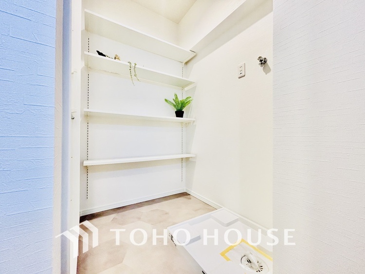 内装 ランドリースペース