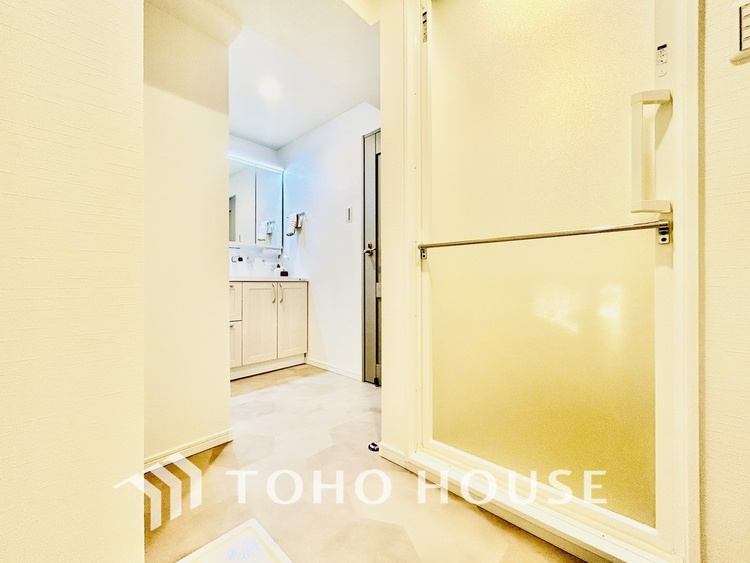 洗面 清潔感のある洗面室