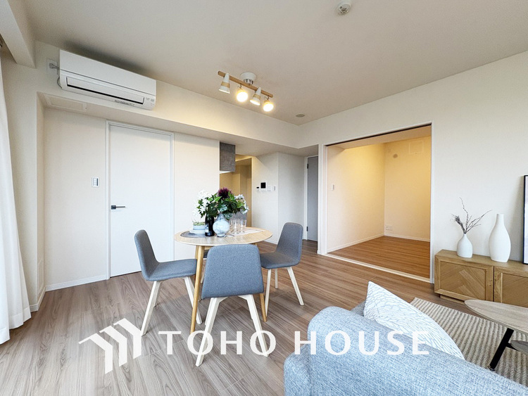 内装 ゆったりとくつろげる上質なリビングダイニング