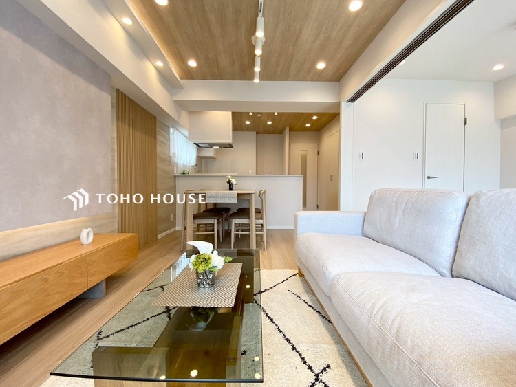 内装 【LIVING】◆Sunshine◆光が燦々と入り、いるだけで気持ちいい。「開放的でゆとりあるお部屋です。」