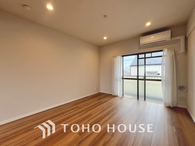 内装 【LIVING】◆simple is best◆無駄のない綺麗なつくりのリビングルームであなただけの暮らしを。