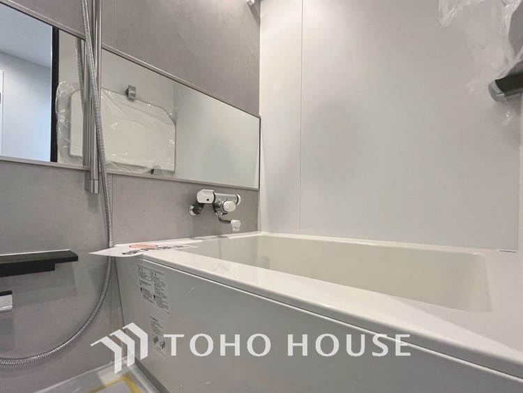 風呂 【BATHROOM】◆プライベートな空間◆simpleだからrelaxできるんです。こころもからだもキレイさっぱり。