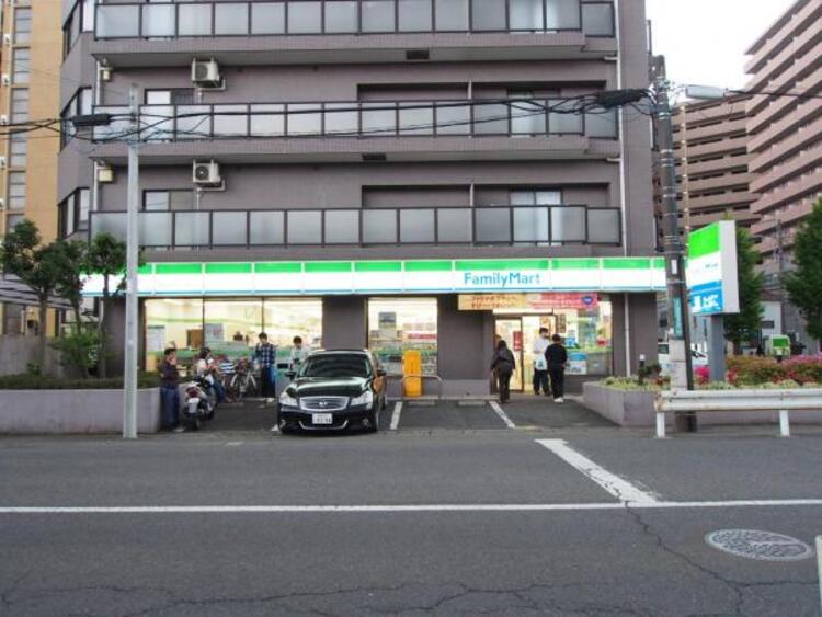 周辺 ファミリーマート相模原鹿沼台2丁目店まで約193ｍ