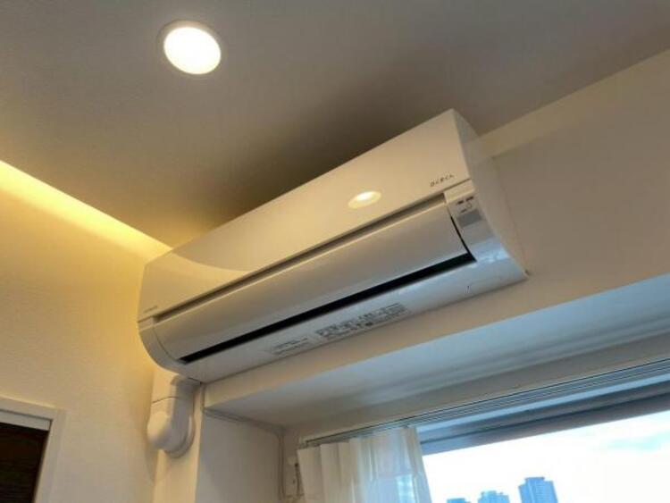 設備 リビングエアコン設置済みです！