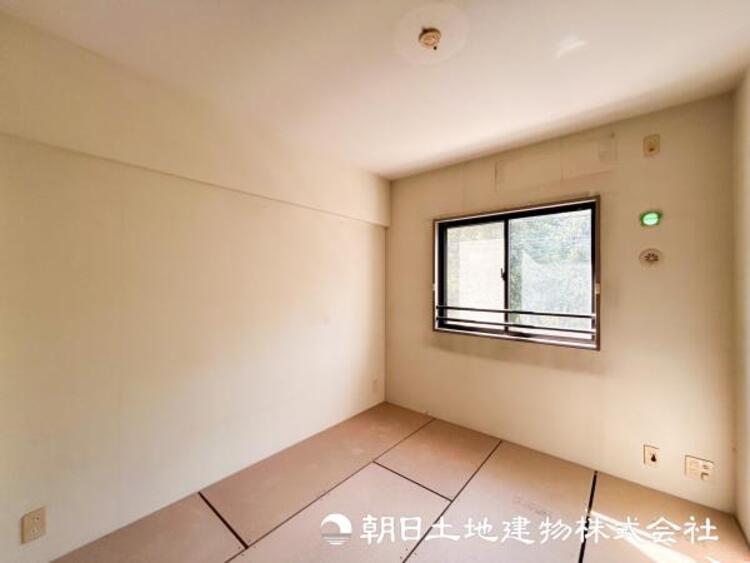 内装 【内観】時間のゆとりと空間、暖かな陽光がもたらす光と風を独占してください。ここから新しい暮らしが始まります。