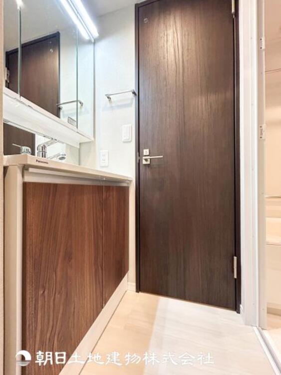 洗面 【洗面化粧台】こだわりをもった洗面台は普段の日々をファッショナブルな日々に変換してくれる力があります。