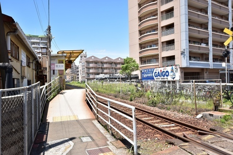 周辺 JR/郡元駅【JR/郡元駅】郡元駅は鹿児島市唐湊4丁目にあるJRの駅です 徒歩 約10分（約730m）