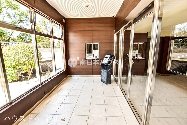 その他 オーヴィジョン紫原のエントランス