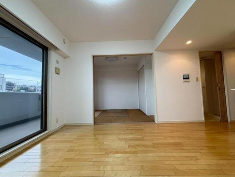 居間 【2025年11月撮影】