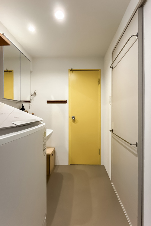 その他 十分な広さの脱衣所。