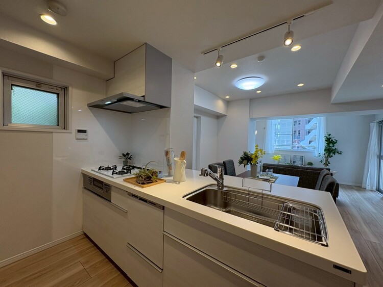 その他 開放感のあるキッチンスペース。調理をしながら、会話も弾みそうですね。
