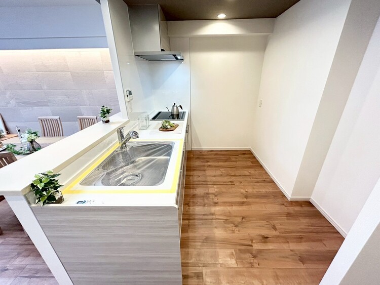 その他 開放感のあるキッチンスペース。調理をしながら、会話も弾みそうですね。