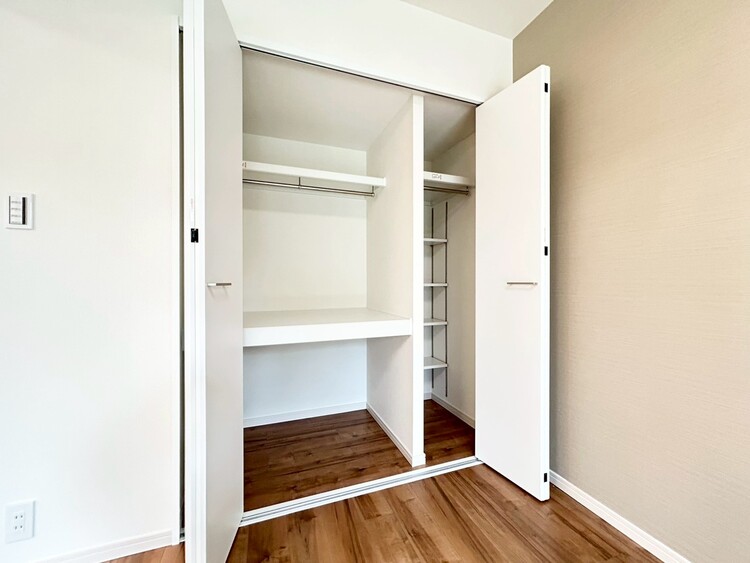 その他 家電やスーツケース、ストック品など何でも片付く嬉しい空間です。