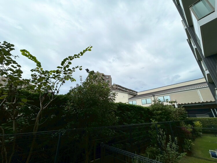 その他 眺望や窓からの景色が良いと、家で過ごす時間も快適です。