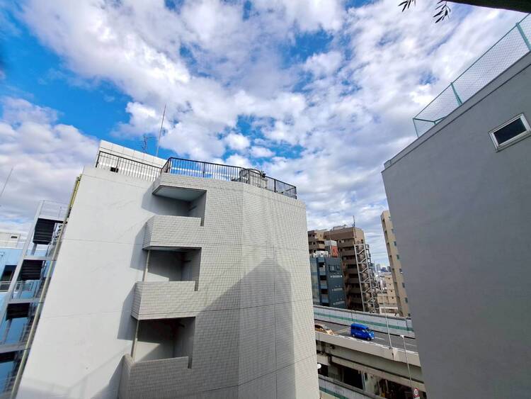 その他 眺望や窓からの景色が良いと、家で過ごす時間も快適です。