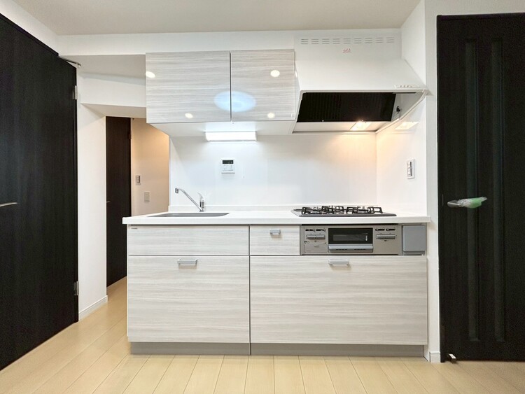 その他 開放感のあるキッチンスペース。調理をしながら、会話も弾みそうですね。