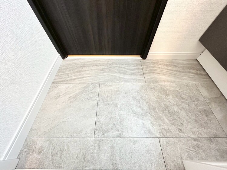 その他 十分な広さの脱衣所。