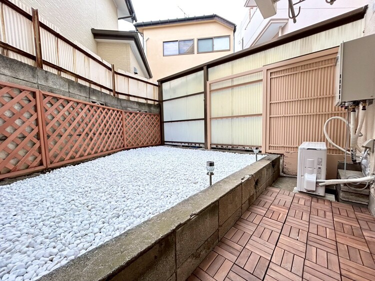 その他 朝の澄んだ空気や、夕方に吹く清々しい風を感じられるバルコニー。