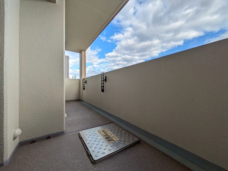 その他 朝の澄んだ空気や、夕方に吹く清々しい風を感じられるバルコニー。