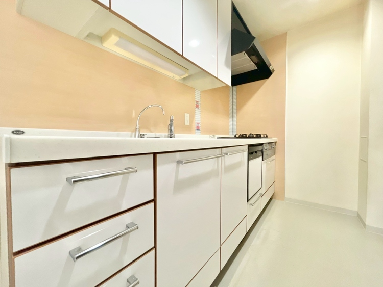 その他 開放感のあるキッチンスペース。調理をしながら、会話も弾みそうですね。