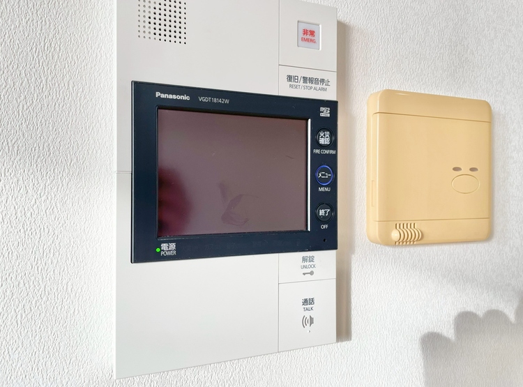 その他 誰が来てもわかる様にモニター付きインターホンを設置。