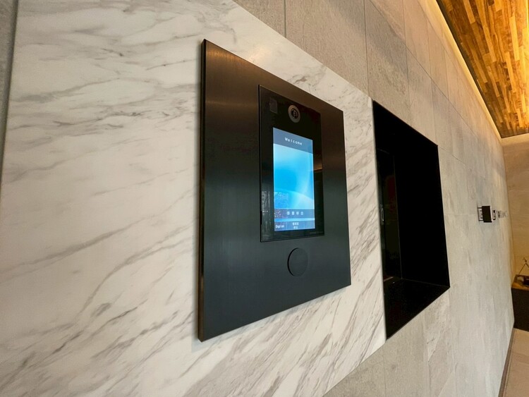 その他 誰が来てもわかる様にモニター付きインターホンを設置。