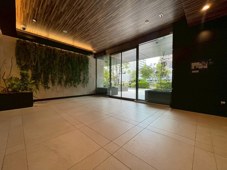 その他 館内は静寂な中が保たれており、管理が行き届いている印象を受けました。