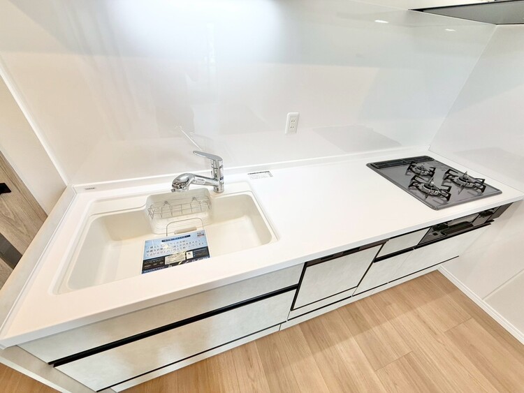 その他 開放感のあるキッチンスペース。調理をしながら、会話も弾みそうですね。
